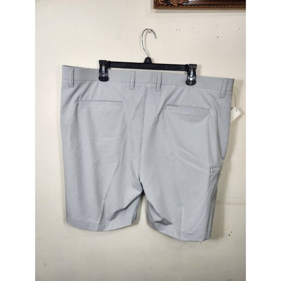 Roundtree & Yorke Performance Mens Shorts size 42 Light Gray Classic Fit - Picture 7 of 8